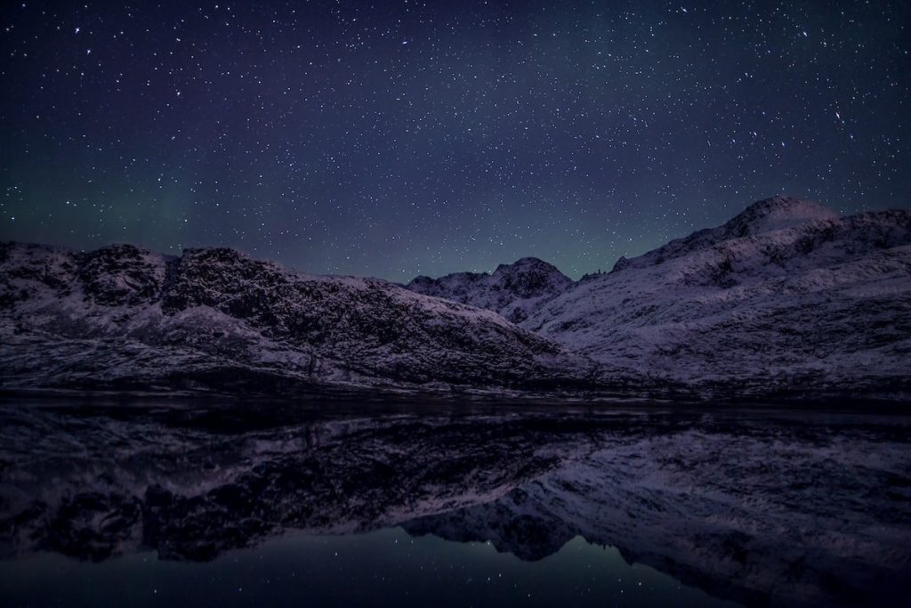 stary_night_in_greenland