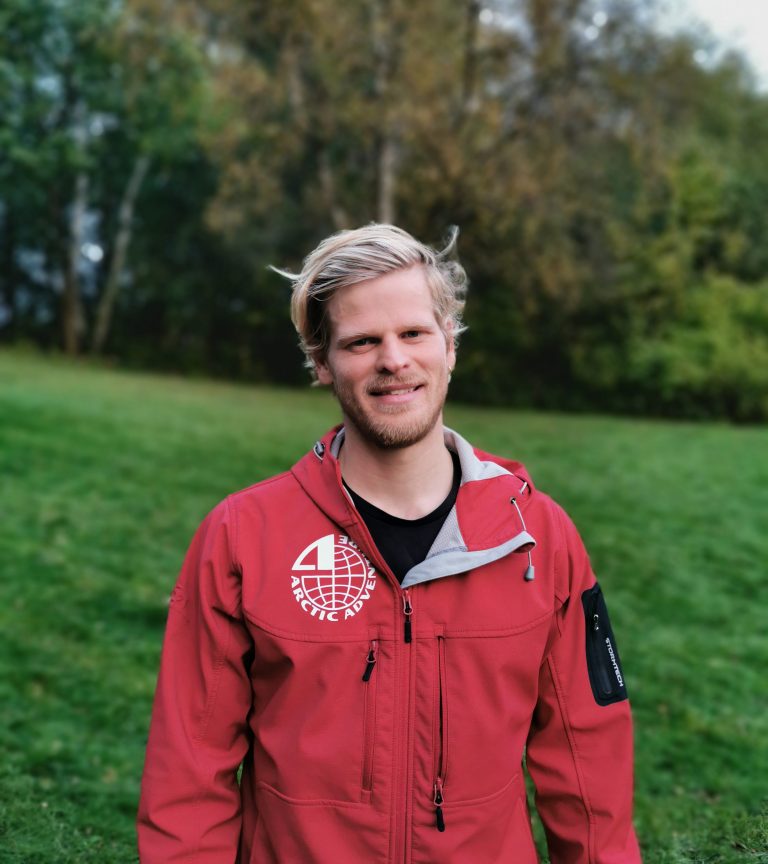 tour_guide_from_arctic_adventure